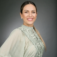 Zuzana Štrbák ŽIVOT V ROVNOVÁHE Bratislava